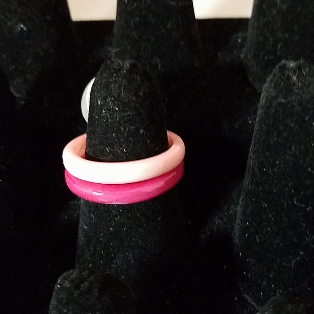 Dark & Light Pink Plastic Ring Set of 2